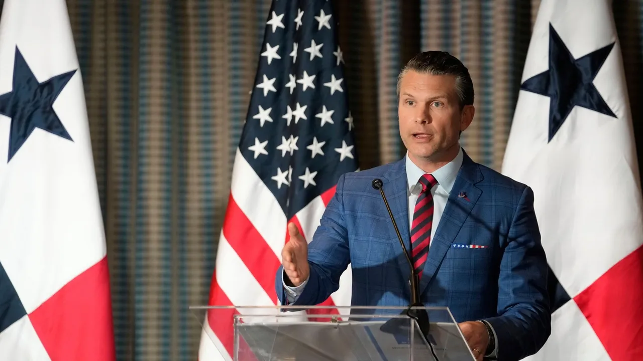 هگست: درباره ایران همه گزینهها روی میز است اما توافق در اولویت واشنگتن قرار دارد