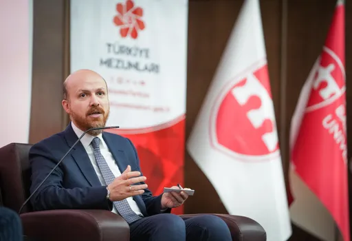 Во Скопје предавање „Градење на новиот свет: Академски и културни мостови за младите на Балканот“