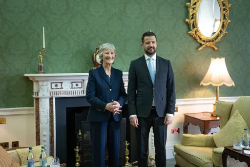 Milatović u prvoj zvaničnoj posjeti Irskoj, Konoli podržala evropski put Crne Gore