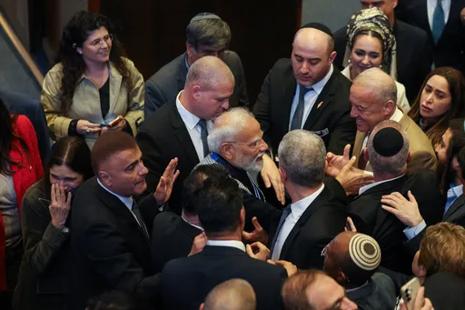 मोदी ने संसद में भारतीय प्रधानमंत्री के पहले संबोधन में इज़राइल के साथ संबंधों की सराहना की।