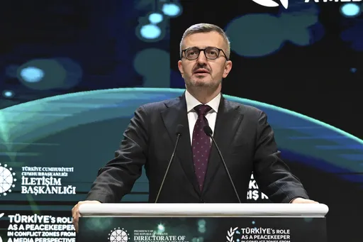 دوران: تركيا تملك قدرة دبلوماسية تتيح إبقاء قنوات الحوار مفتوحة