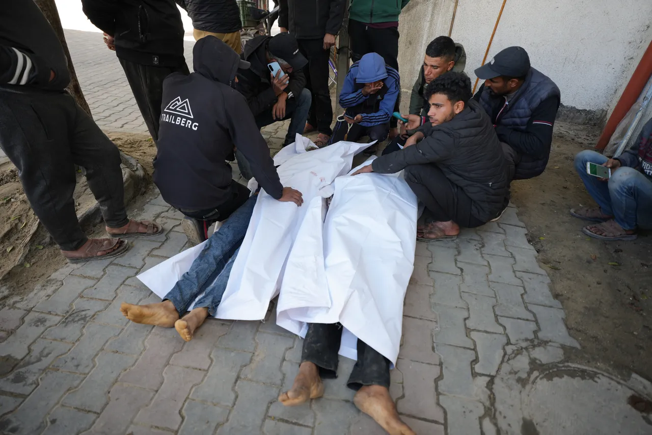 Israel sigue matando civiles a lo largo de la "Línea Amarilla" de Gaza pese al alto el fuego