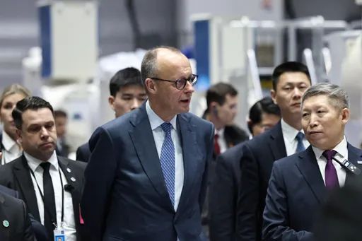 Deutschlands Tempo-Problem: Merz sieht die Gefahr, aber reicht die Antwort?