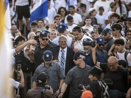 Mais de 65.000 colonos israelitas ilegais entraram no complexo da Mesquita de Al-Aqsa em 2025