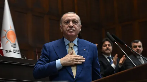 Президент Турции провел телефонные переговоры с шестью лидерами