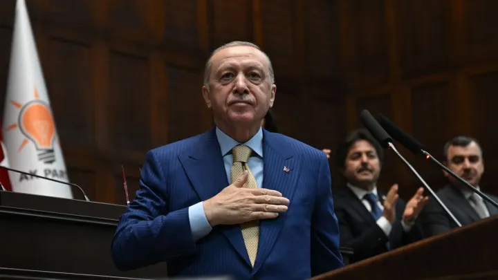 Президент Турции провел телефонные переговоры с шестью лидерами