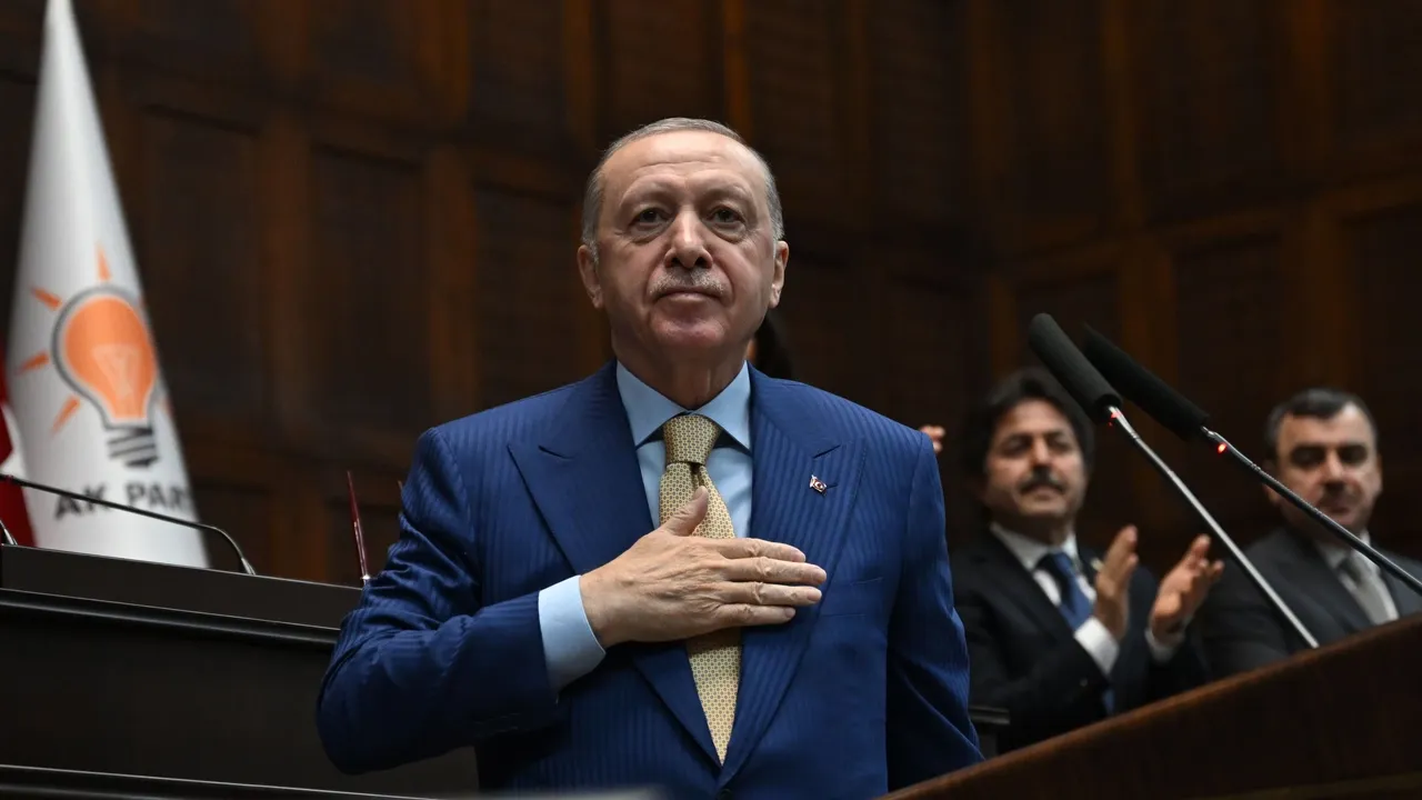 Президент Турции провел телефонные переговоры с шестью лидерами