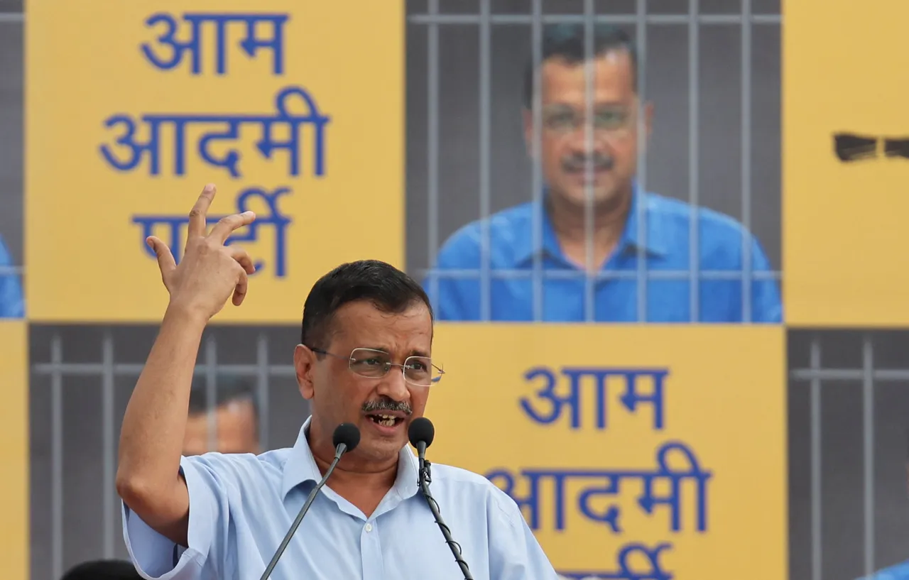 Indian court clears Modi opponent Kejriwal in corruption case