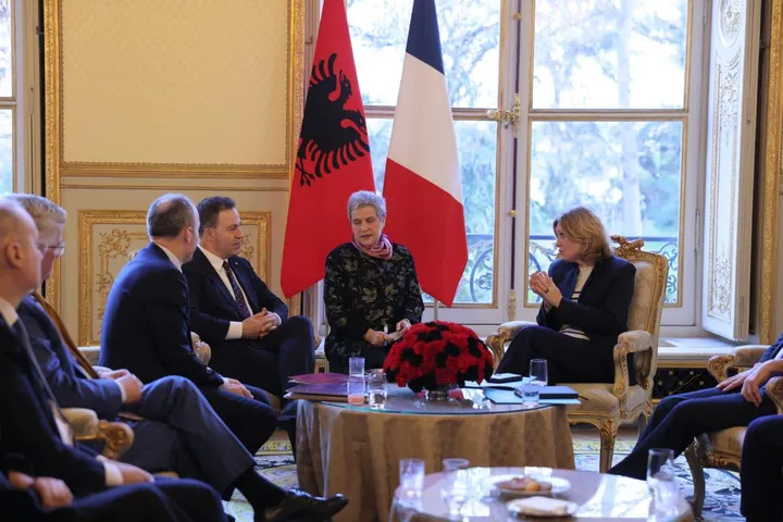 Peleshi nga Parisi: Franca mbështetëse e integrimit të Shqipërisë në BE