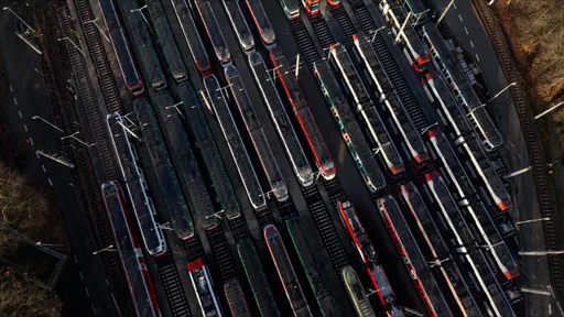 Autobusi, vozovi i metroi zaustavljeni u Njemačkoj, počeo 48-satni štrajk