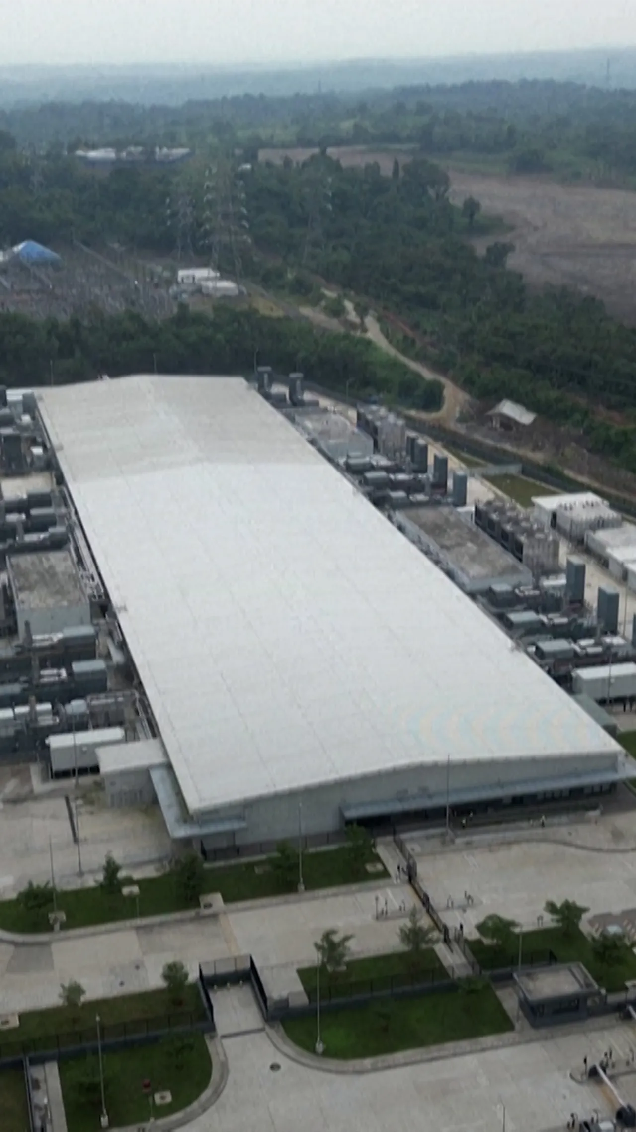 Pusat Data AI baru milik Microsoft di Karawang segera beroperasi penuh