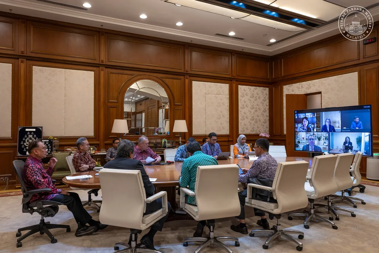 Pelaburan AS$2 bilion Google atasi jangkaan, berada pada landasan tepat — Anwar