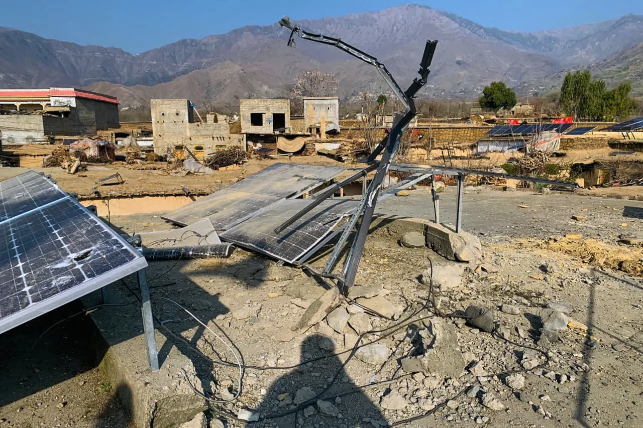 Casualties reported as Pakistan and Afghanistan trade heavy fire along Durand Line