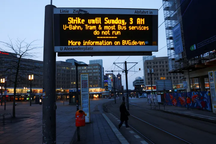 الثاني خلال فبراير.. اضطرابات واسعة تشلّ قطاع النقل العام في ألمانيا