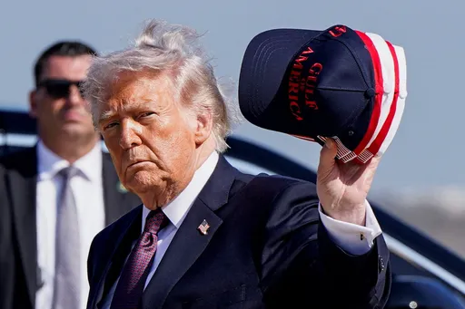 Trump asegura “no estar contento” con Irán pero “aún indeciso” sobre un ataque militar