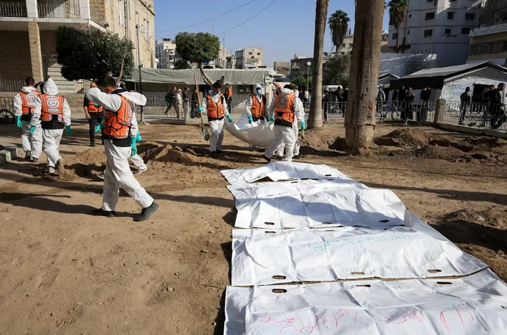Gaza rescue teams suspend recovery of Palestinian bodies as fuel runs out