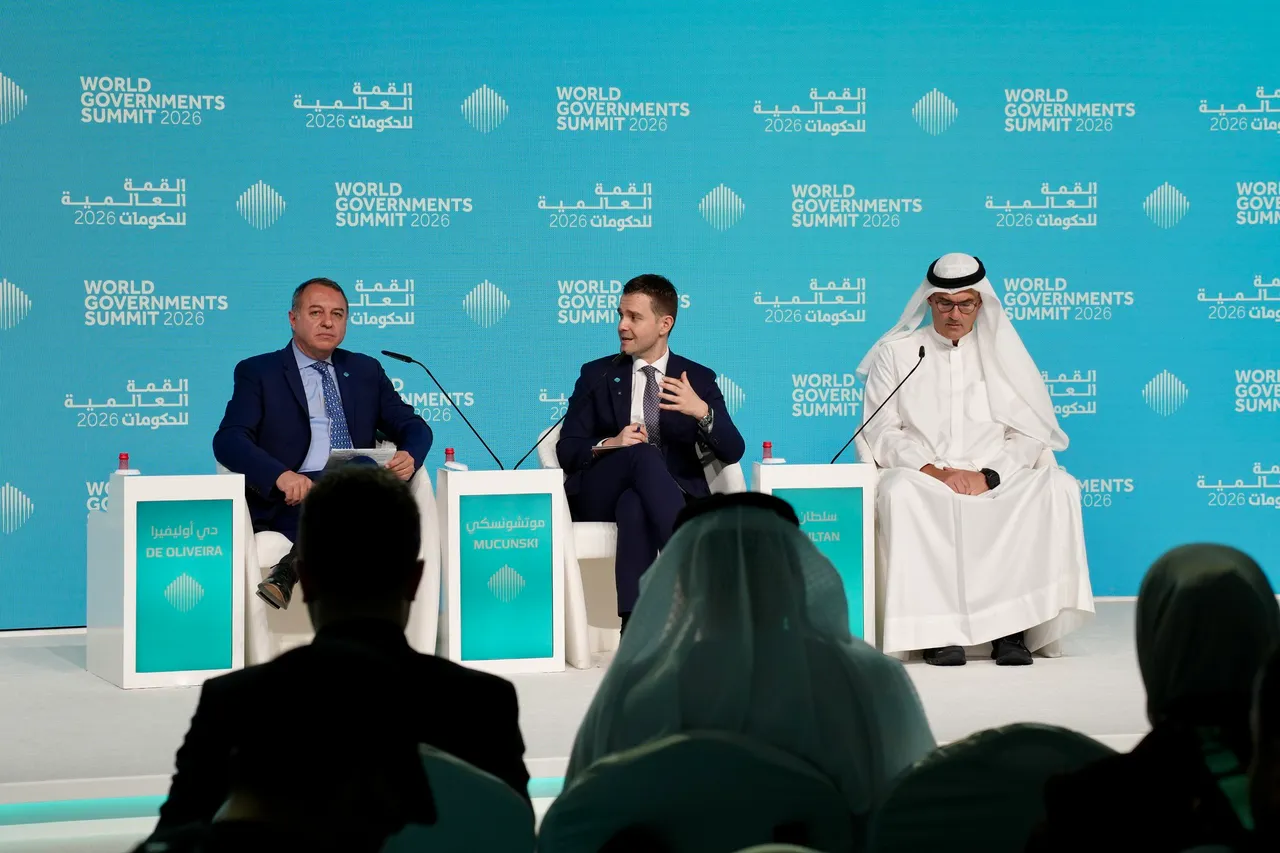 Муцунски на Светскиот самит за влади во Дубаи: Диверзификацијата е клуч за економската отпорност