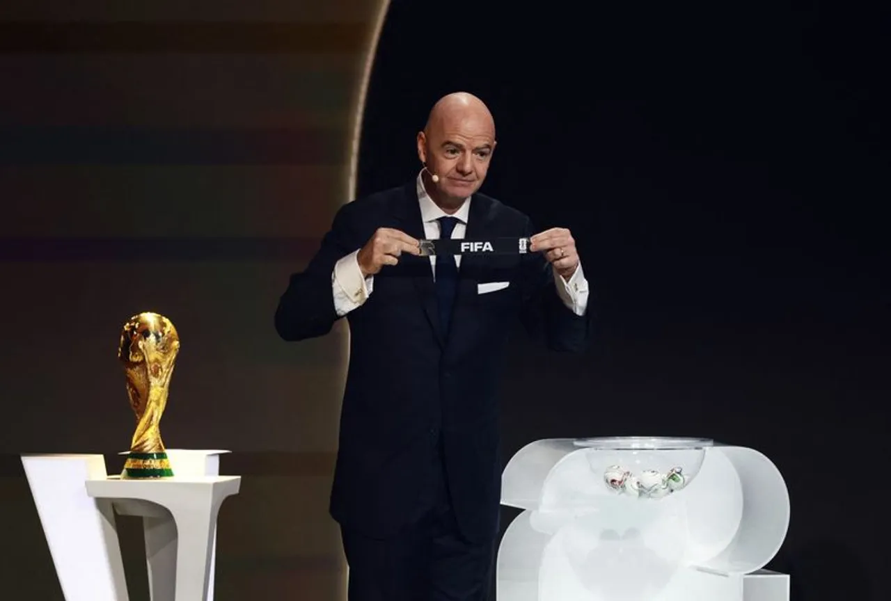 Инфантино: Фудбалот е клучен во промовирањето на мирот, Мундијалот да се одржи според распоредот
