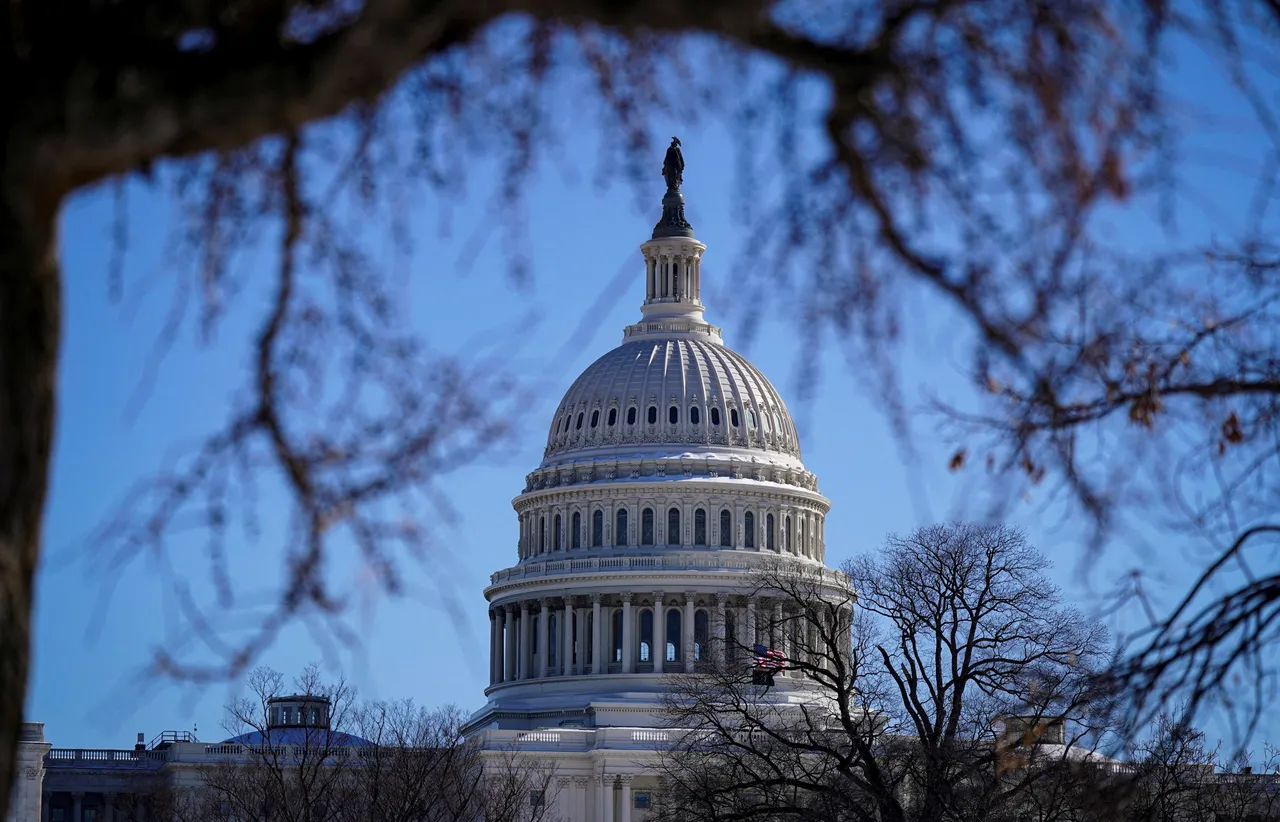 US House passes spending bill to end four-day government shutdown