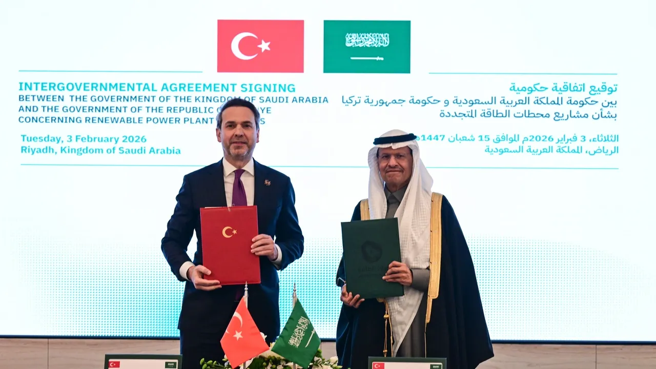 Turkiye i Saudijska Arabija potpisale u Rijadu sporazum o projektima obnovljivih izvora energije