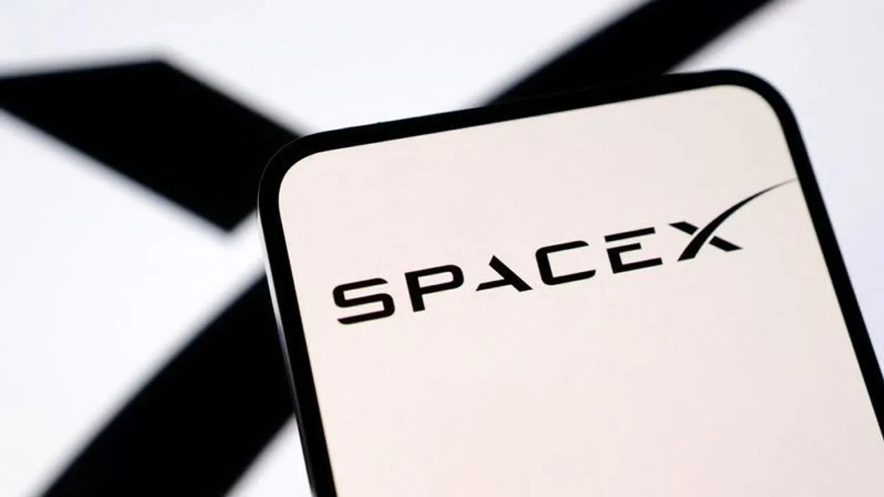 Musk integra a xAI na SpaceX para apostar em centros de dados no espaço