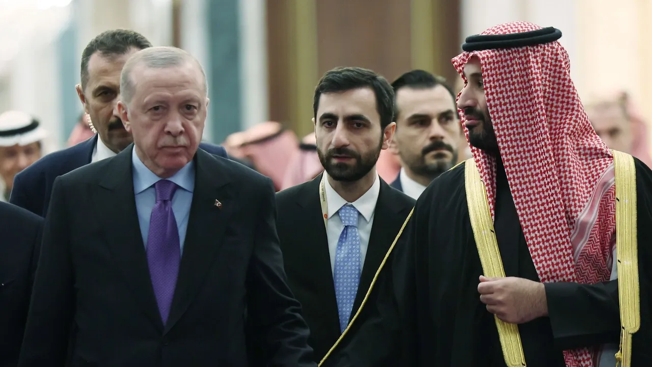 Erdogan: Turkiye i Saudijska Arabija sarađivat će na obnovi Sirije