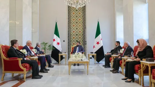 الرئيس السوري: ملتزمون ضمان حقوق مواطنينا الأكراد في إطار الدستور