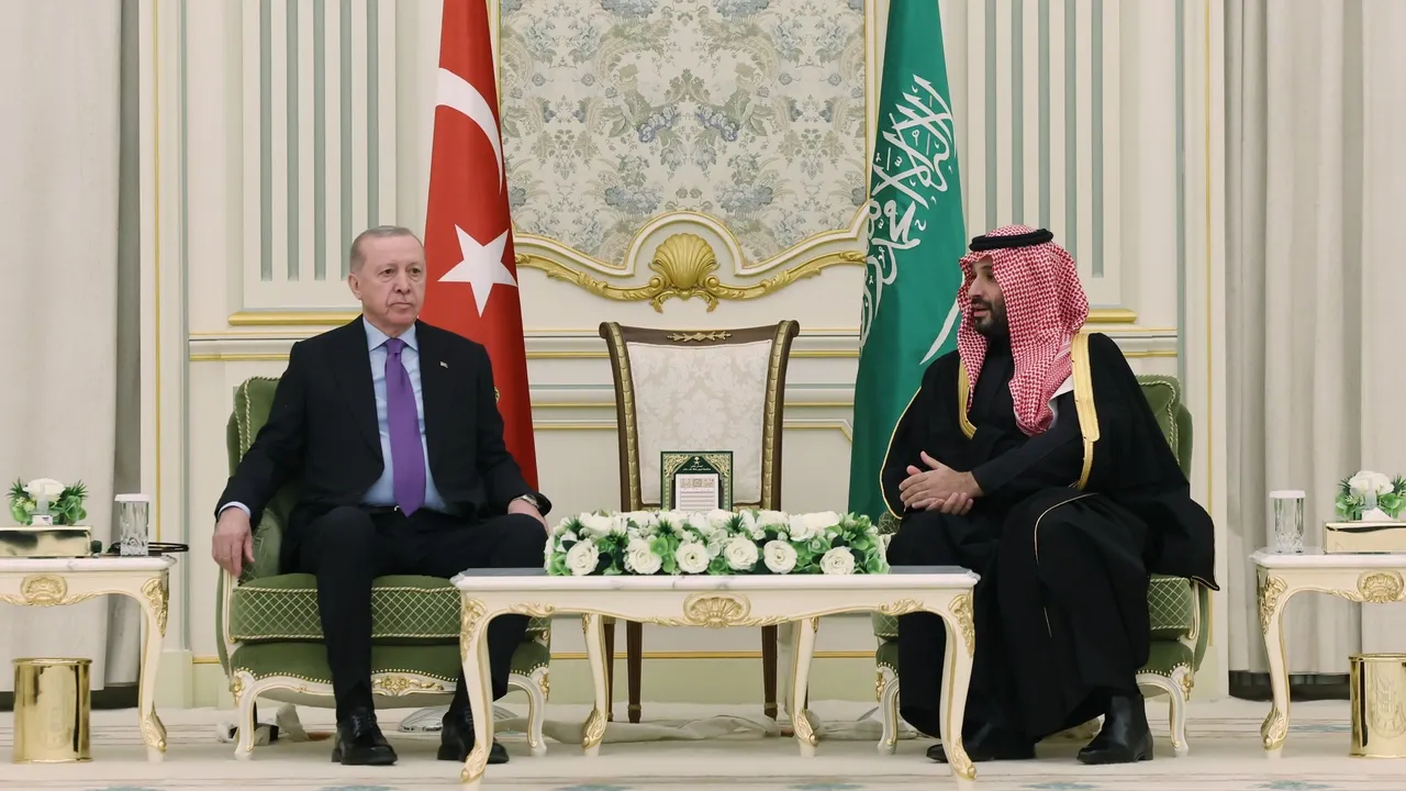 ولي العهد السعودي يستقبل الرئيس أردوغان بمراسم رسمية في الرياض
