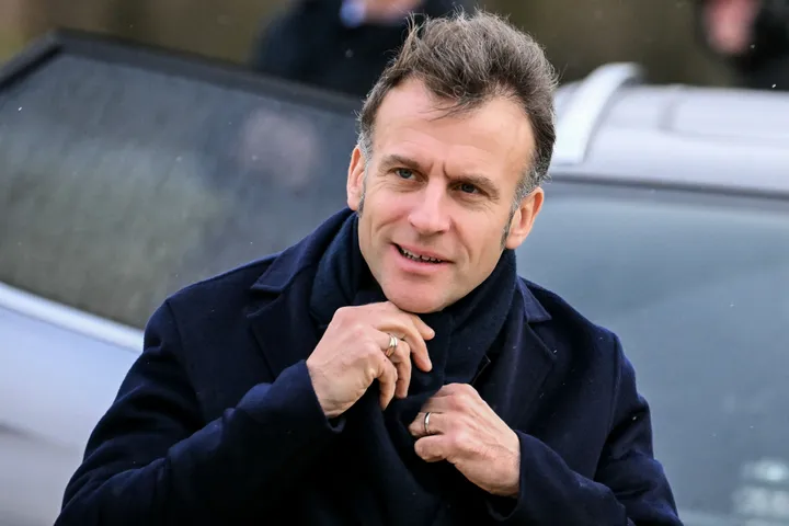 Macron signals possible Putin talks, but says Kremlin not ready for peace