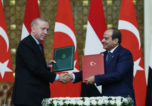 Erdogan, Sisi push Türkiye-Egypt cooperation as Gaza crisis, regional conflicts dominate talks