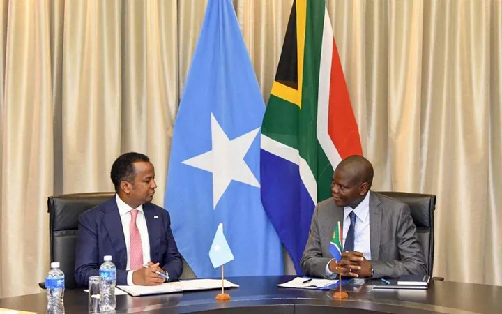 Soomaaliya iyo Koonfur Afrika oo ka wada hadlay iskaashi dhinacyo badan leh: Pretoria