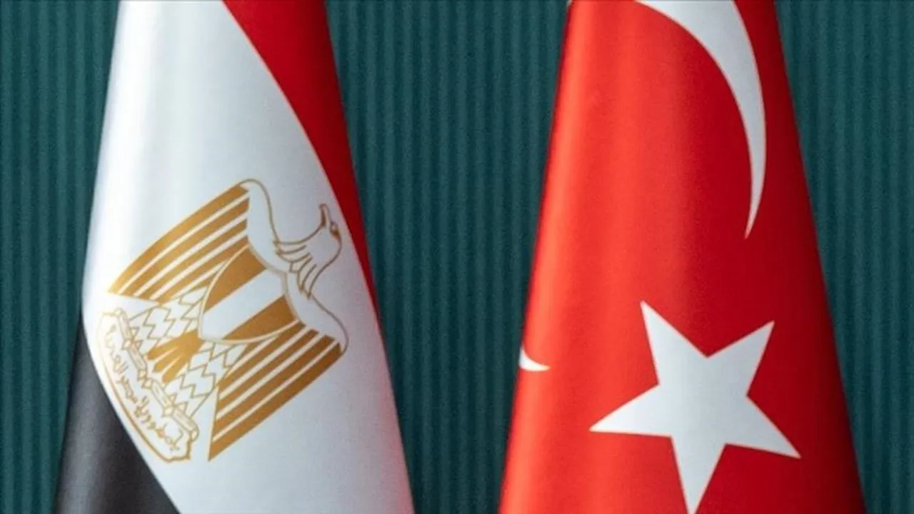 Hapet sesioni përmbyllës i Forumit të Biznesit Türkiye-Egjipt në Kajro