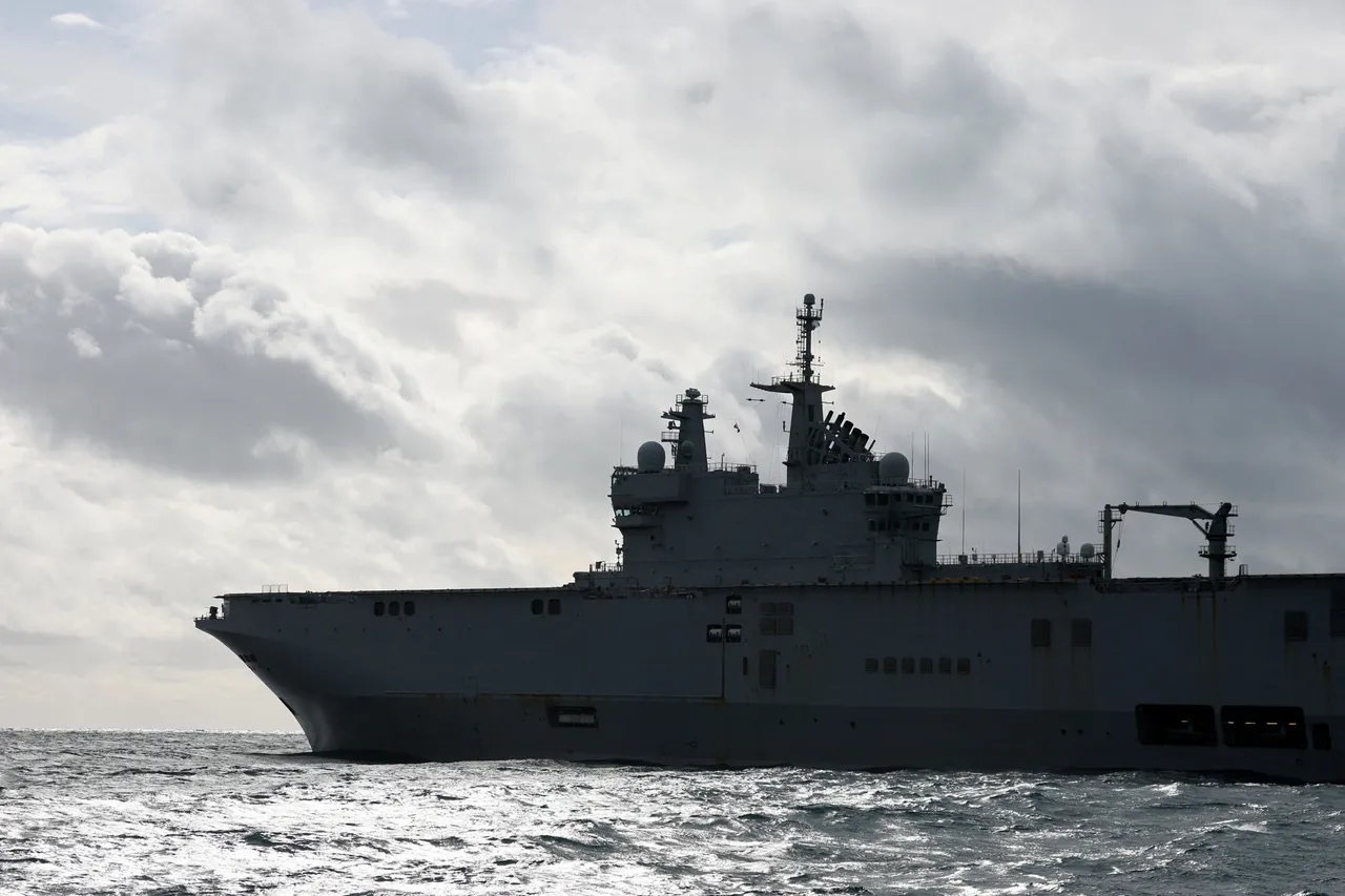فرانسه برای تقویت حضور نظامی، ناو هلیکوپتربر به مدیترانه می‌فرستد