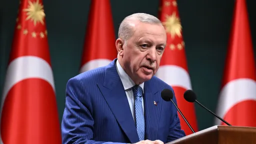 Ärdoğan: Tähranğa qarşı xärbi xäräkätne kire qağabız, İran belän AQŞ arasında aradaşçılıqqa äzerbez