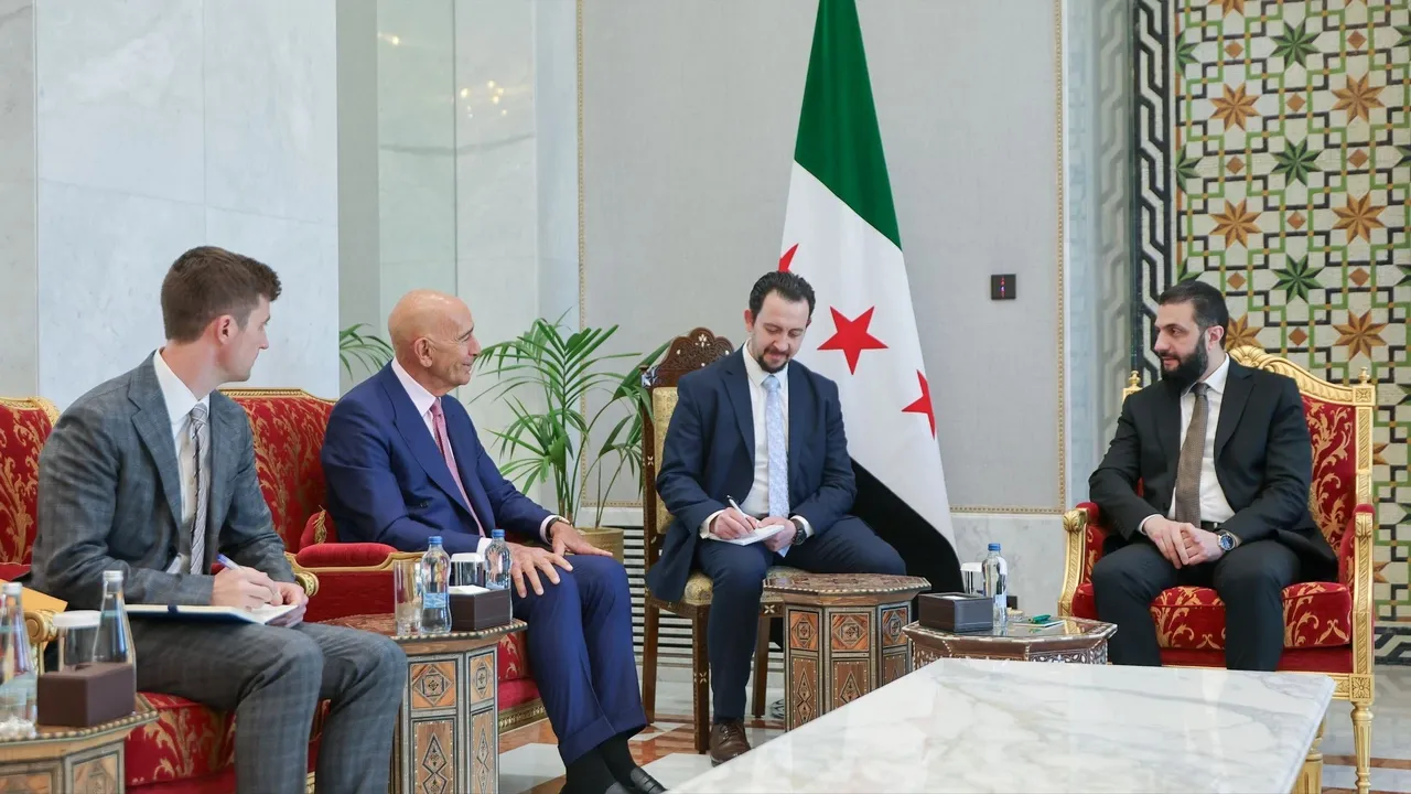 الشرع يبحث مع وفد أمريكي برئاسة باراك تطورات المنطقة.. ودمشق وموسكو تناقشان تعزيز التعاون