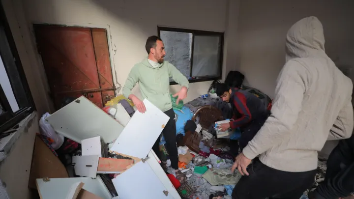 Ber ofitser yaralandı digän bulıp 9 fälästinlene üterdelär