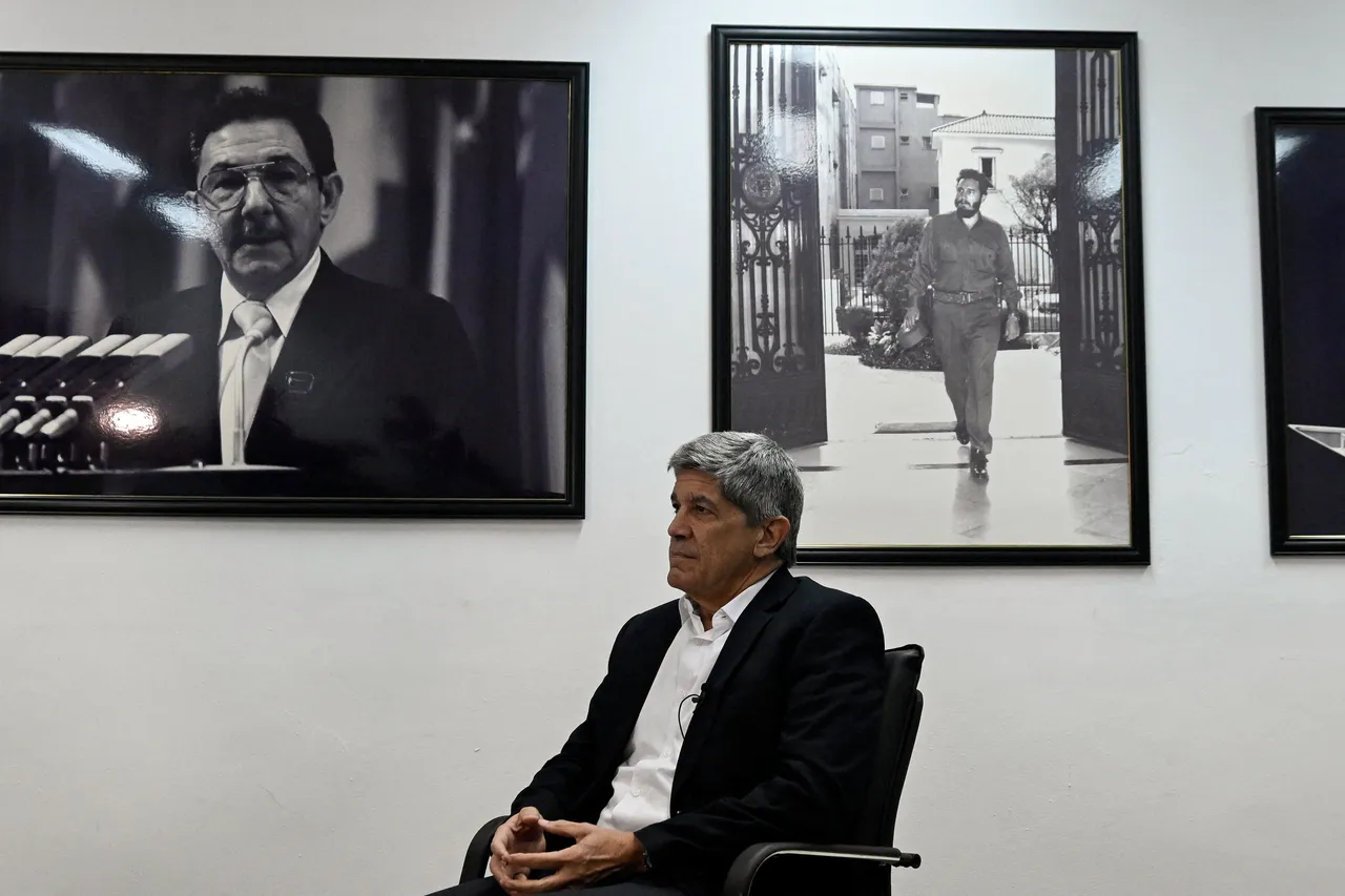 Cuba to US: Open to talks, not to changing constitution