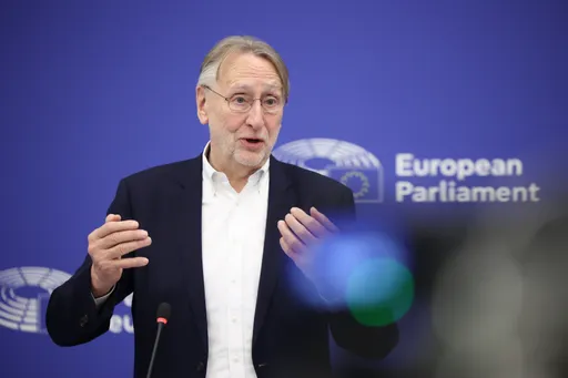 Les eurodéputés veulent des conditions à l’accord commercial avec les États-Unis