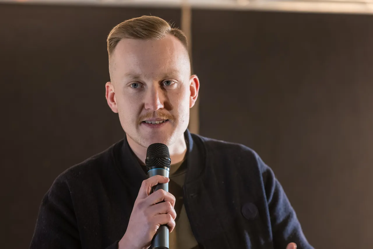 Berichte: Deutscher IB-Chef auch AfD-Mitglied