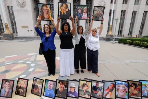 Belgische deelstaat stelt bindende minimumleeftijd van 13 jaar vast voor schadelijke sociale media