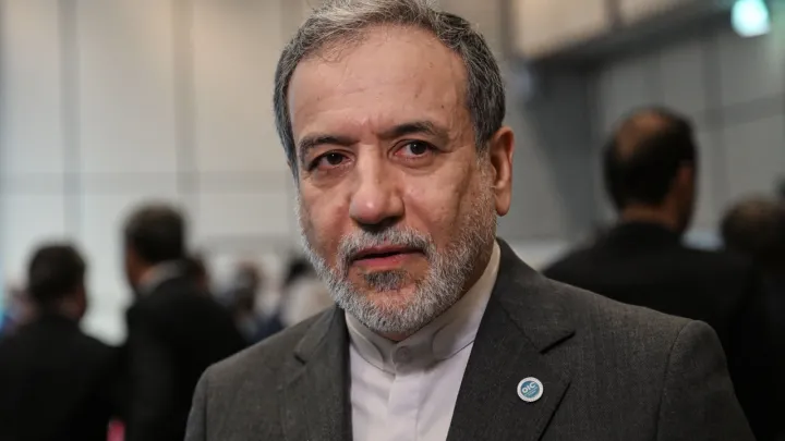 وزیر امور خارجه ایران: مذاکرات هسته‌ای با آمریکا جمعه در عمان برگزار می‌شود