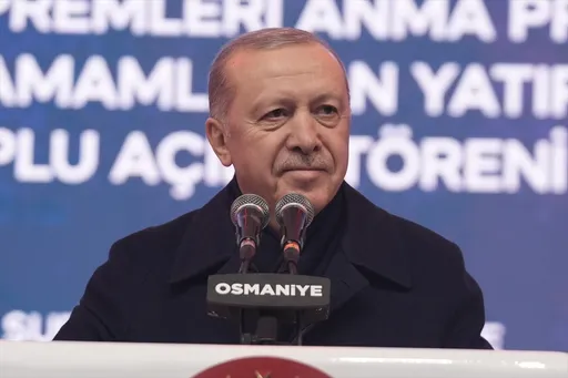 أردوغان: تركيا دولة وشعباً أظهرت أروع مثال على التضامن في تضميد جراح كارثة الزلزال