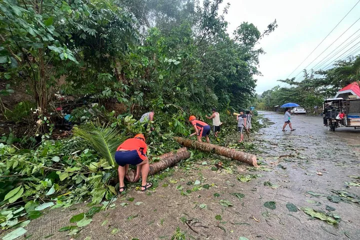 Tropical Cyclone Penha kills eight and displaces thousands in Philippines