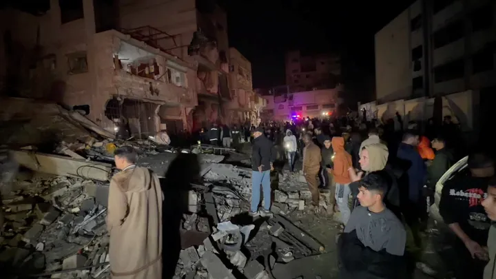 Israel shells Gaza as army demolishes buildings near Khan Younis