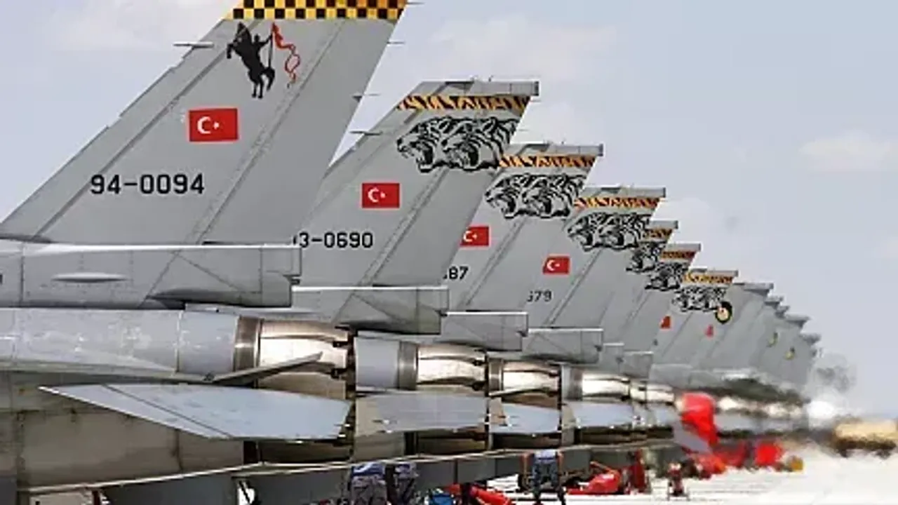 Türkiye reforça apoio militar aéreo e terrestre para apoiar a guerra da Somália contra o terrorismo