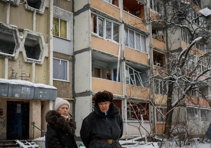 Explosions heard in Kiev after ballistic missile alert