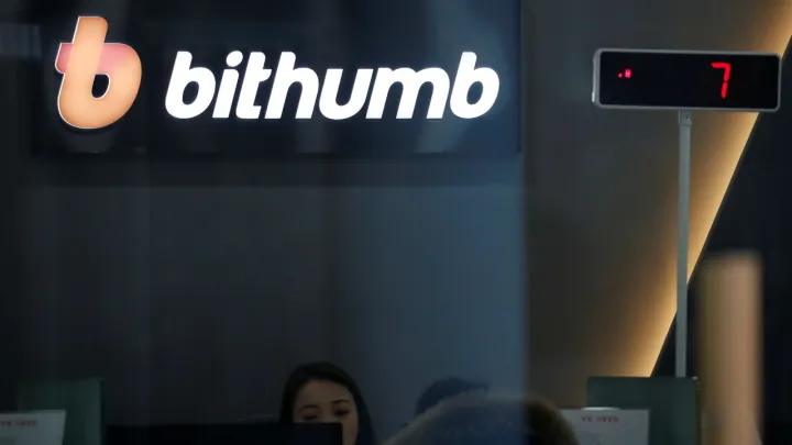 Empresa de criptomoedas envia acidentalmente 44 mil milhões de dólares em bitcoins para utilizadores