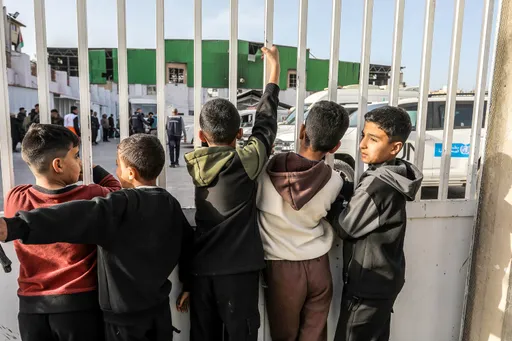 Palestinski crveni polumjesec evakuisao 44 pacijenta prema prelazu Rafah