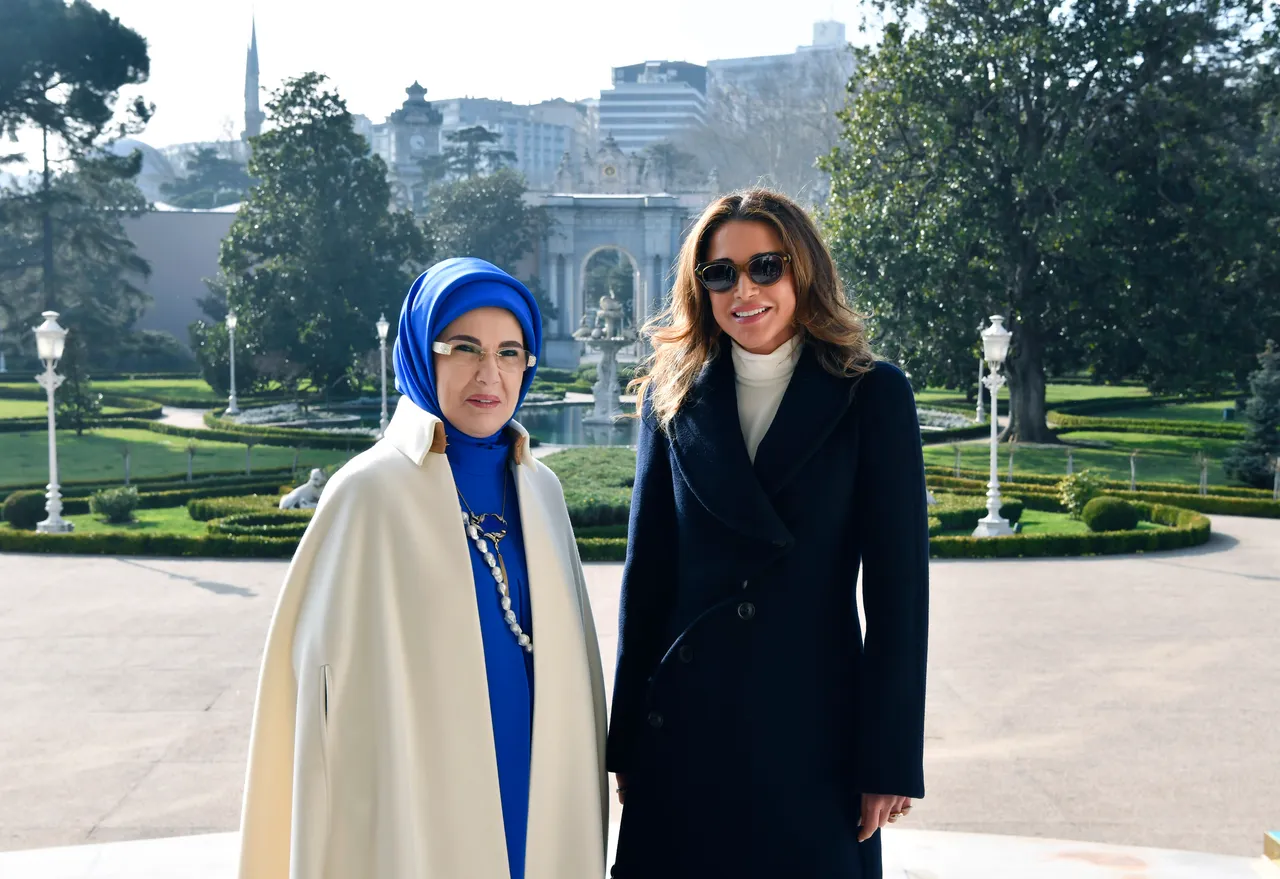 تأکید بانوی اول ترکیه و ملکه اردن بر تحکیم پیوندهای دوجانبه در استانبول