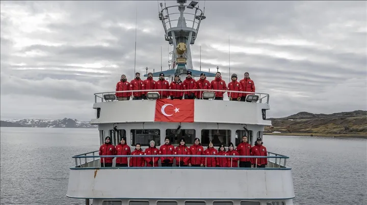 Shkencëtarët turq arrijnë për herë të 10-të në bazën antarktike